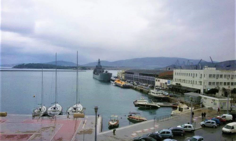 Μετά τον Ναύσταθμο της Σούδας, αρματαγωγά μόνιμα και στον Βόλο; - Το σχέδιο του Α/ΓΕΕΘΑ
